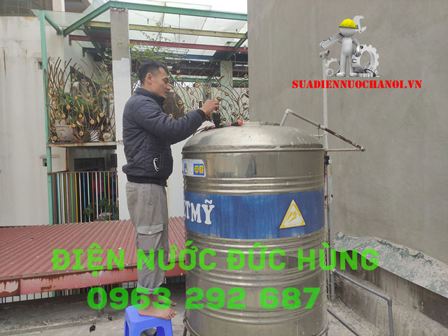 Sửa bồn nước inox nhà bác Quân tại số 8 ngõ 76 phố Tô Hiệu, Nghĩa Đô